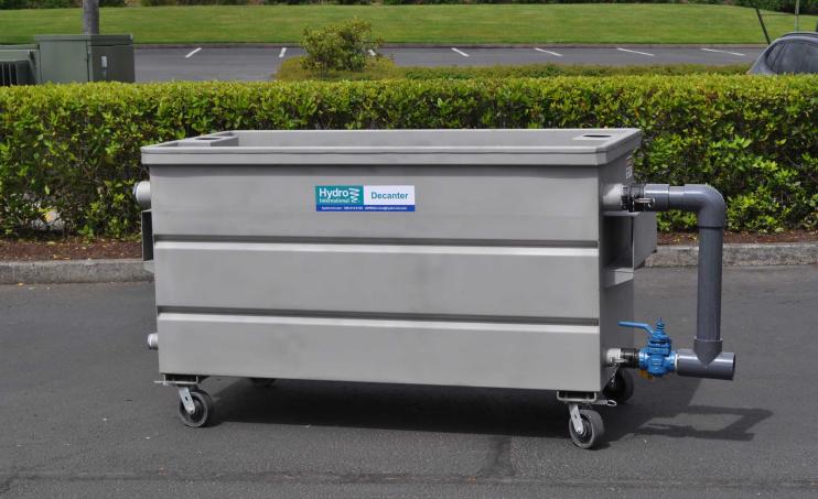 Side view of Stainless Steel Decanter