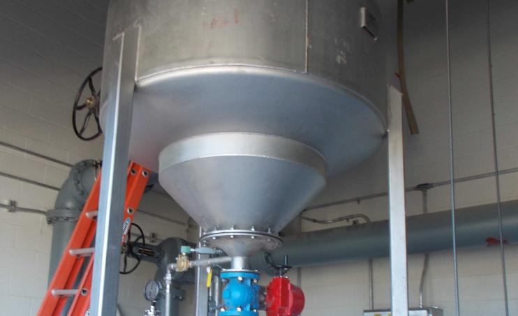 Large TeaCup feeding to Decanter Dewatering