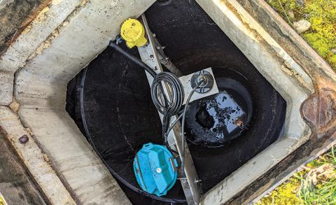 Hydro-Logic® Flexi Logger 300ex monitoring a Downstream Defender® Select in the UK